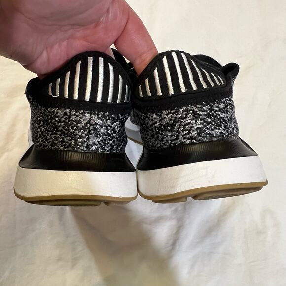 Adidas Men's Swift Essential Sneaker, Black/Black/White size 10 - Picture 12 of 14